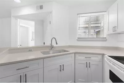 1964 Lake Atriums Circle #170, Orlando, FL 32839 - Photo 5