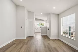 106 Lamplighter Dr, Sanford, FL 32771 - Photo 9
