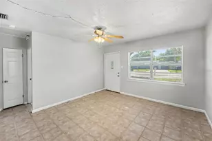7062 47th St N, Pinellas Park, FL 33781 - Photo 5