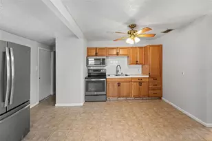 7062 47th St N, Pinellas Park, FL 33781 - Photo 11