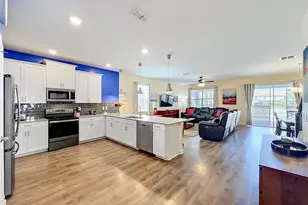 1556 Maidstone Ct, Davenport, FL 33896 - Photo 5