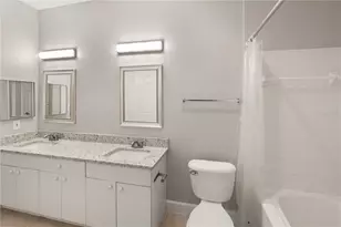 4307 Bayside Village Dr, Tampa, FL 33615 - Photo 9