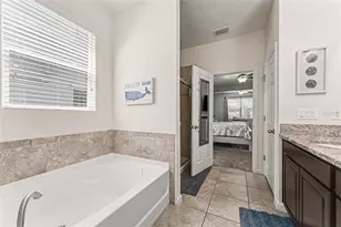 1164 Musgrass Cir, Melbourne, FL 32904 - Photo 23