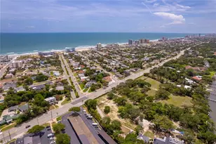 100 Silver Beach Ave, Daytona Beach, FL 32118 - Photo 13