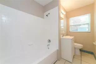 936 Alecon Dr, Orlando, FL 32808 - Photo 11