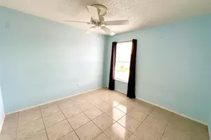 2519 Chatham Cir, Kissimmee, FL 34746 - Photo 19