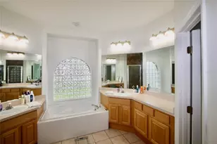 9041 Laurel Ridge Dr, Mount Dora, FL 32757 - Photo 13
