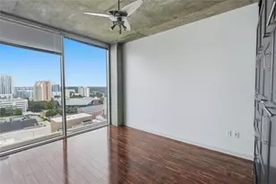 155 S Court Ave, Orlando, FL 32801 - Photo 11