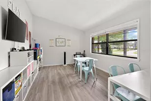 890 Mendoza Dr, Orlando, FL 32825 - Photo 5