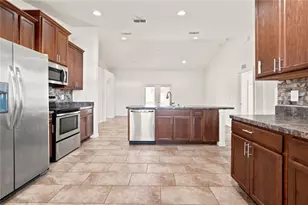 650 Hidden Lakes Ct, Haines City, FL 33844 - Photo 15