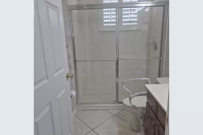 8552 Keswick Pointe Drive, Orlando, FL 32829 - Photo 17
