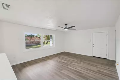 1310 Lee Court, Leesburg, FL 34748 - Photo 5