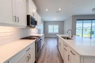 10710 Falling Leaf Ct, Parrish, FL 34219 - Photo 7