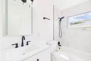 404 6th Ave NW, Largo, FL 33770 - Photo 9