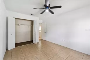 648 Floridian Dr, Kissimmee, FL 34758 - Photo 13