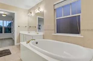 148 S Thornton Ave, Orlando, FL 32801 - Photo 37