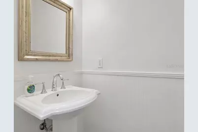 148 S Thornton Avenue, Orlando, FL 32801 - Photo 13