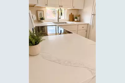 102 Lantern Place, North Fort Myers, FL 33917 - Photo 5
