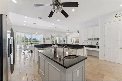 1700 Lake Roberts Court, Windermere, FL 34786 - Photo 9