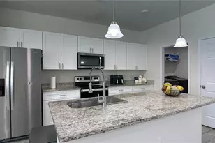 2129 Hibiscus Pl, Poinciana, FL 34759 - Photo 7