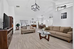 314 Erie Dr, Poinciana, FL 34759 - Photo 9