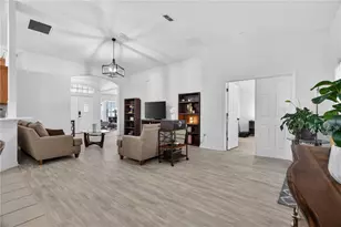 314 Erie Dr, Poinciana, FL 34759 - Photo 7