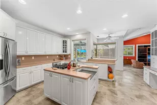 109 Harbor Point Dr, Sebastian, FL 32958 - Photo 5