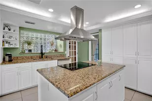 1367 Campbell St, Orlando, FL 32806 - Photo 19