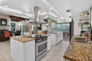 1367 Campbell St, Orlando, FL 32806 - Photo 3