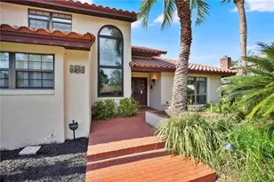 1367 Campbell St, Orlando, FL 32806 - Photo 5