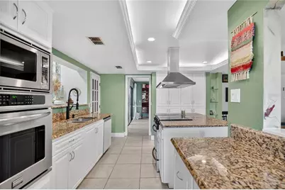 1367 Campbell Street, Orlando, FL 32806 - Photo 21