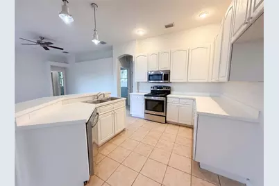 203 Taylor Bay Lane, Brandon, FL 33510 - Photo 9