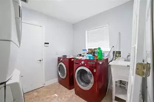2054 Palm Vista Dr, Apopka, FL 32712 - Photo 9