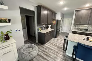 2595 Hagoplan Ln, North Port, FL 34288 - Photo 9