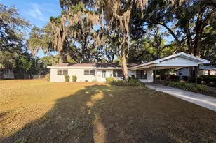 103 S Kingsway Rd, Seffner, FL 33584 - Photo 3
