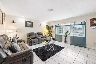 4832 Judy Ann Ct, Orlando, FL 32808 - Photo 5
