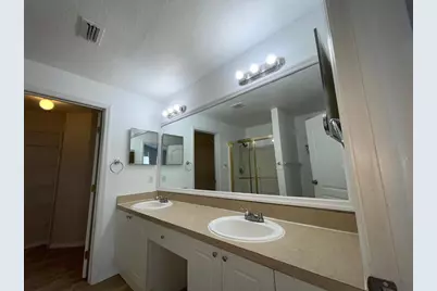 3313 S Kirkman Road #220, Orlando, FL 32811 - Photo 39