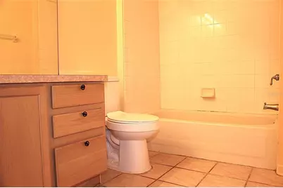 7109 Yacht Basin Avenue #428, Orlando, FL 32835 - Photo 15