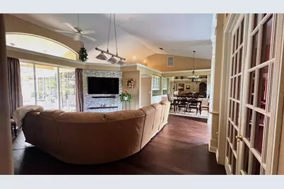8333 Eagle Lake Drive, Sarasota, FL 34241 - Photo 5