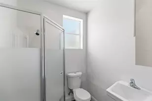 2726 6th Ave W, Bradenton, FL 34205 - Photo 31