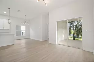 823 E McDonald Ave, Eustis, FL 32726 - Photo 15