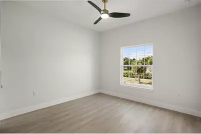 823 E McDonald Avenue, Eustis, FL 32726 - Photo 33