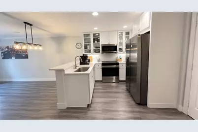 5073 Kingscrest Lane, Oviedo, FL 32765 - Photo 3
