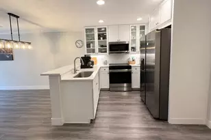 5073 Kingscrest Ln, Oviedo, FL 32765 - Photo 3