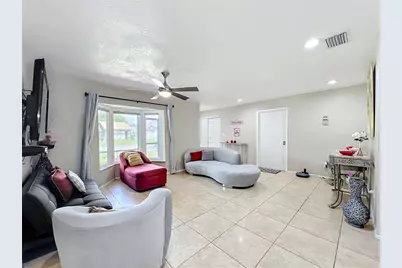 197 Tulip Way, Kissimmee, FL 34743 - Photo 13