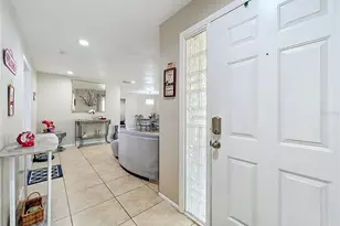 197 Tulip Way, Kissimmee, FL 34743 - Photo 5