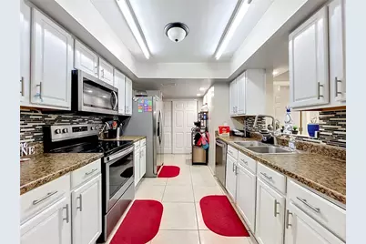 197 Tulip Way, Kissimmee, FL 34743 - Photo 9