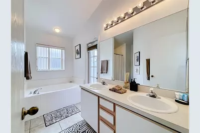 121 Bloomingdale Drive, Davenport, FL 33897 - Photo 33