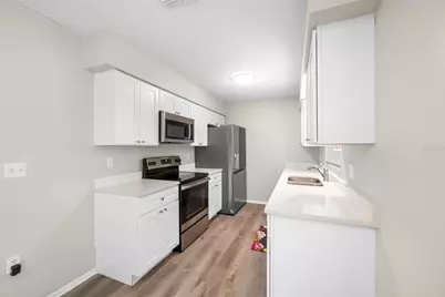 1221 E Court Street, Tarpon Springs, FL 34689 - Photo 15