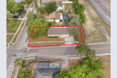 1221 E Court Street, Tarpon Springs, FL 34689 - Photo 3